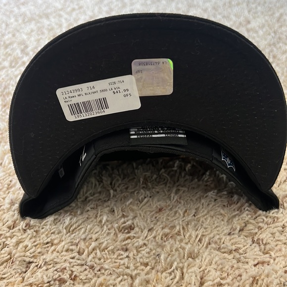 LA Rams Hat - Picture 2 of 2